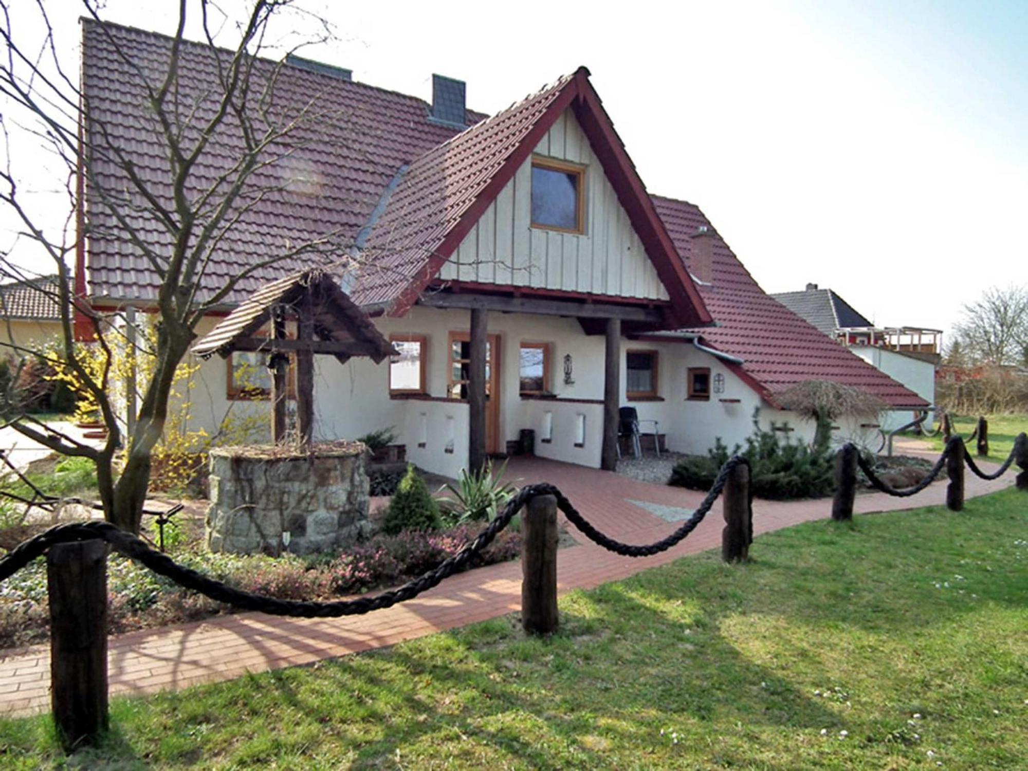 Haus Jasmin Apartment Bodstedt Exterior photo